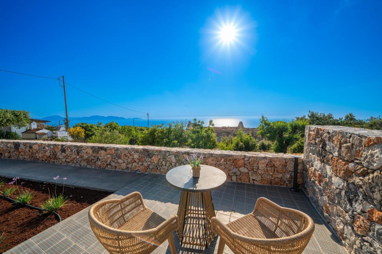 Summer Breeze Villa Tzamarelata Eksteriør bilde